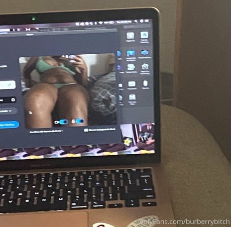 burberrybitch pornstar erotic picture