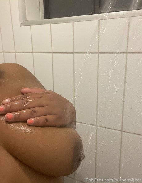 burberrybitch model nice galleries