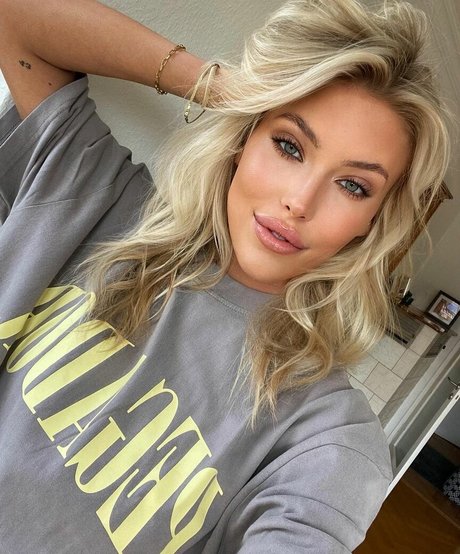 fayleha star sexy pics