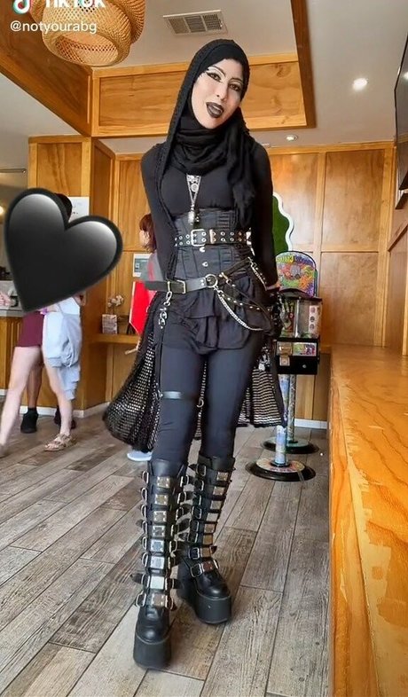 Notyourabg porn star pic