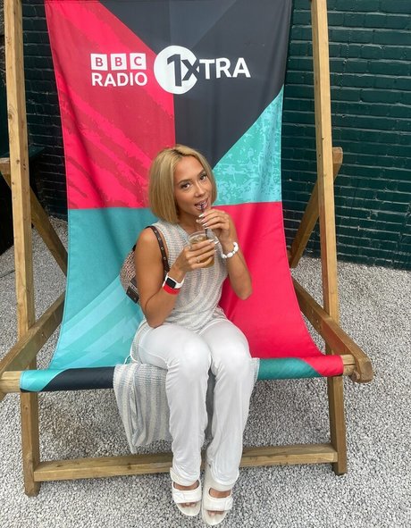 morganmunroe model sex galleries