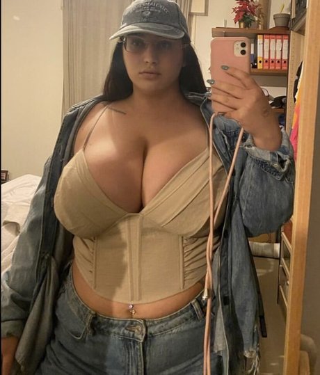 dutch onlyfans adult pictures