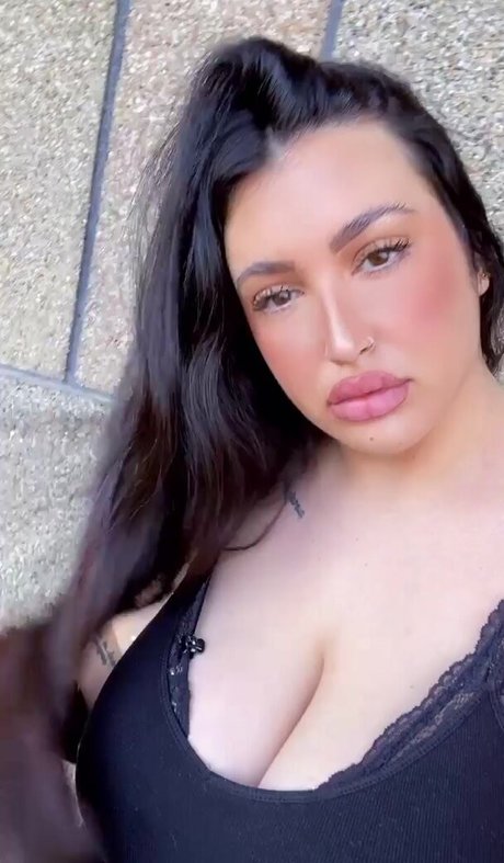 Alessia Barbarossa model pornographic pictures