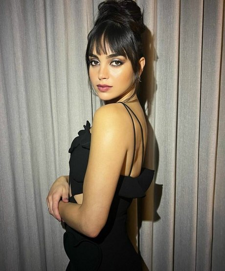 Melissa Barrera model naked pic