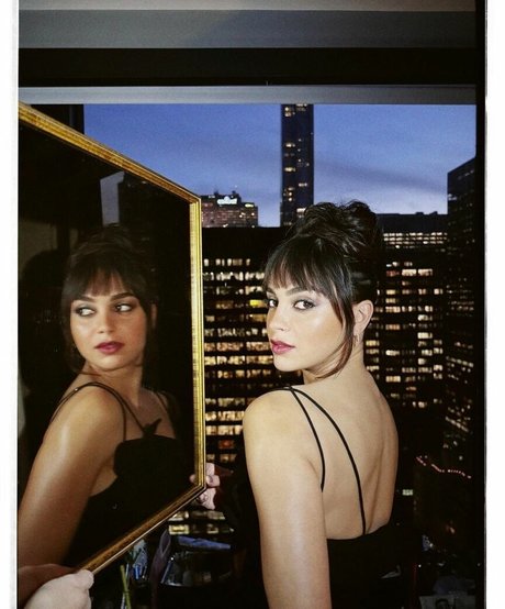 Melissa Barrera star perfect photos