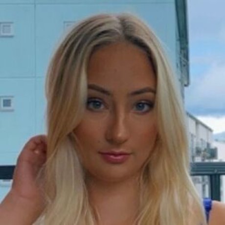 justnea model hot pics