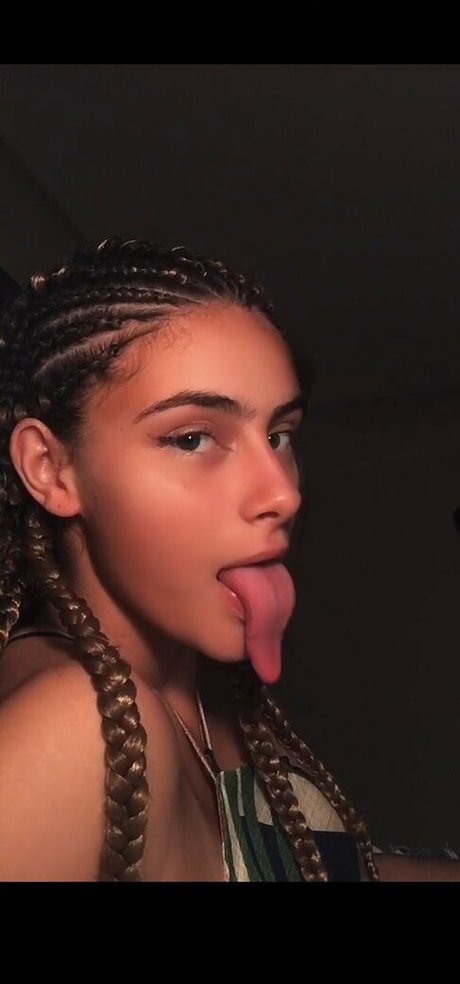 Cereja niih nude model archive