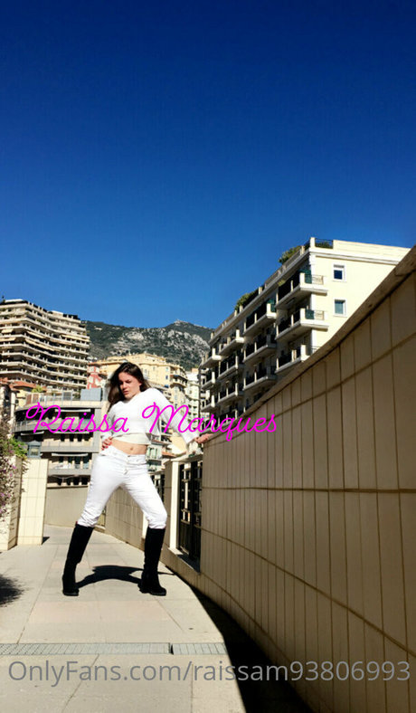 raissam93806993 star beautiful photo