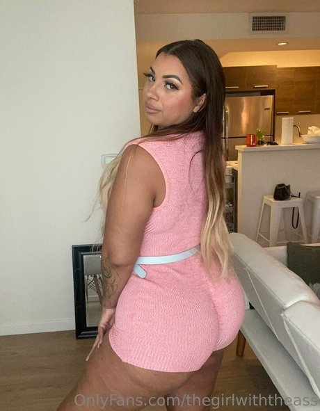 sweetycici Quick model image