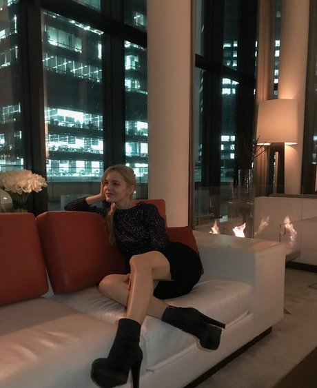 college teacher onlyfans hot nude picture