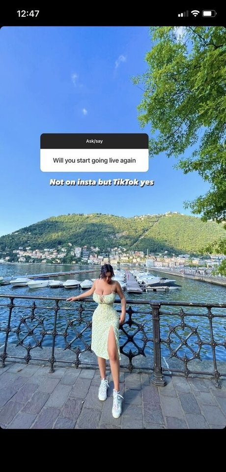 Karina__1 erotic star pictures