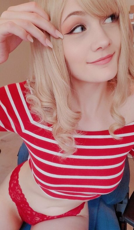 Miinuinu high quality model images