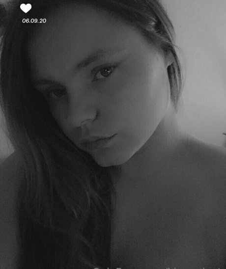 kim privat model pretty photo