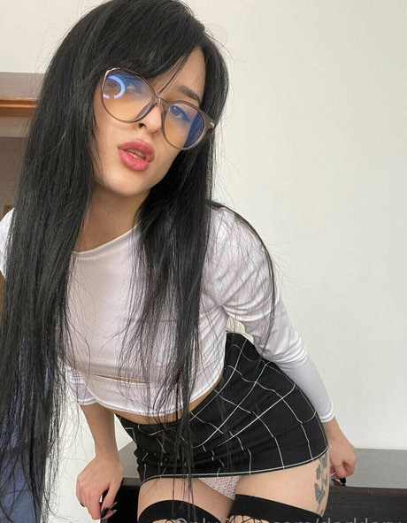 darklory model nice photo