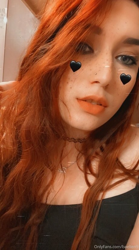 baelien9 hot actress pics