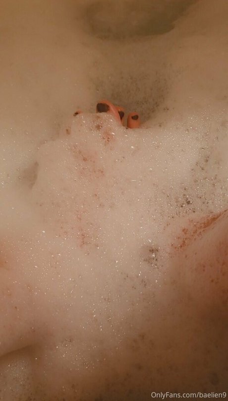 baelien9 model erotic pic