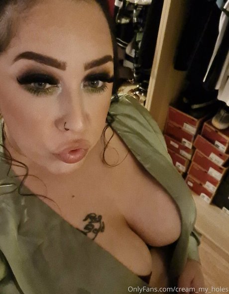 cream my holes star exclusive img