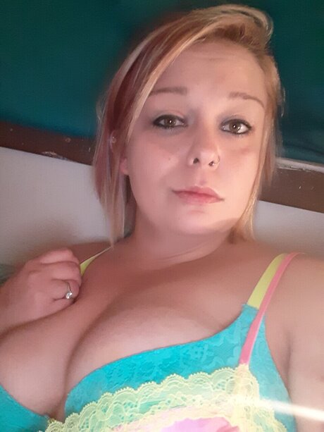 Meagan Guinn nice pornstar gallery