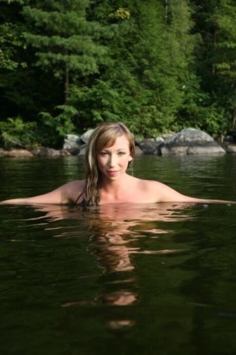 Silly Billy nude actress gallery