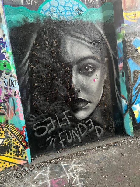 L Heaux nude model image