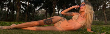 Alice Queen_ sexy actress image