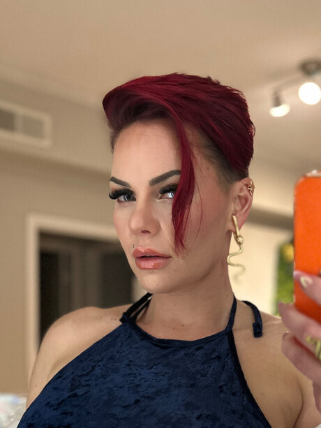 Scarlet Fox perfect pornstar pictures