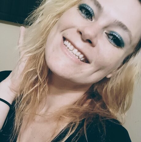 Miss Promiscuous pornstar nude img