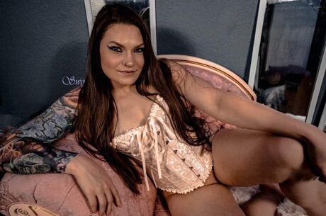 Octavia Rae nice model img