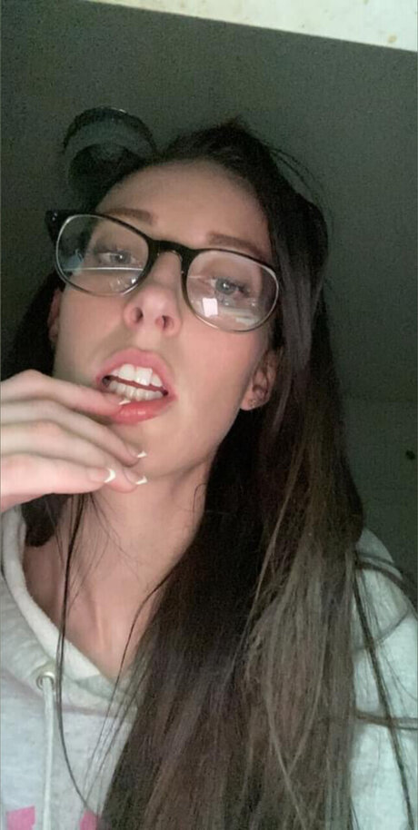 Peeches Parker erotic pornstar photos