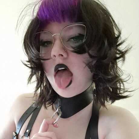 Sylvie Angel pornstar nude img