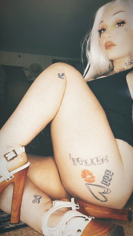 Ozylyn Rose model beautiful galleries