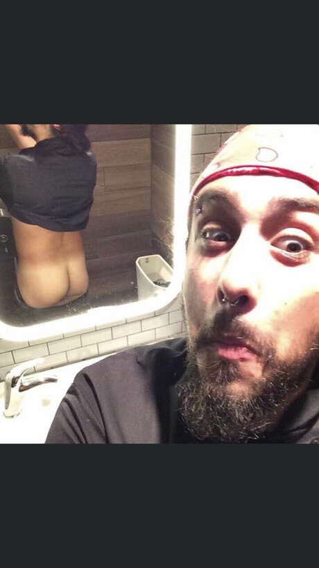 OnlyCanz porn star pics