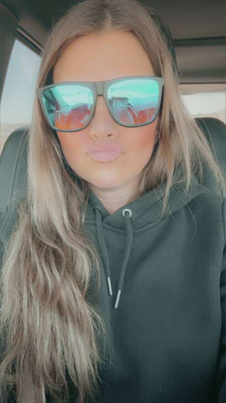 AmberMarie model perfect pics