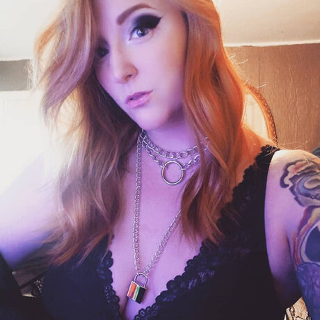 xhexvixen porn star photo