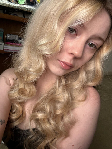 kyla_ porn model picture