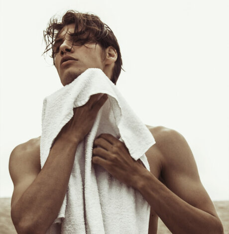 Liam O Neil nice actress image