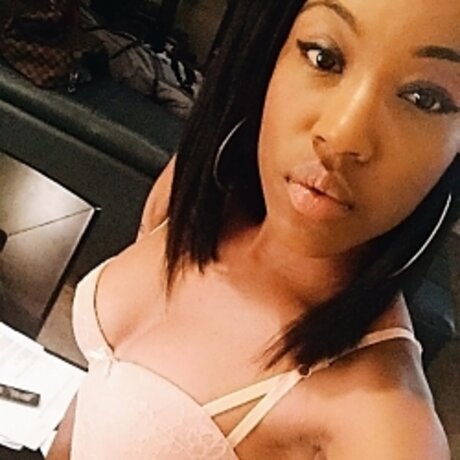 Dia Noche nude star gallery