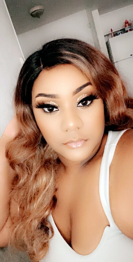 MsPeachy best actress archive