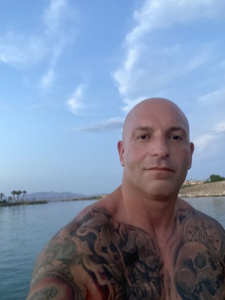 Scott Shahadi star sex images