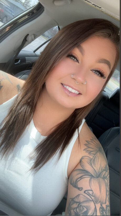 Beccie pretty model pictures