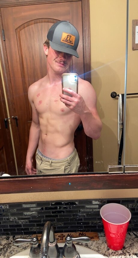 Kyle Kent exclusive star picture