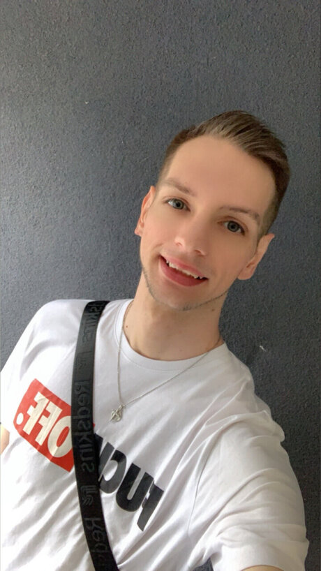 Brytenz model sexy images