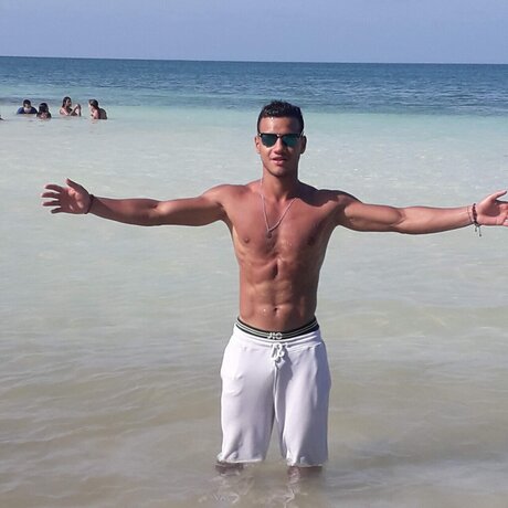 Erick P rez naked actress image