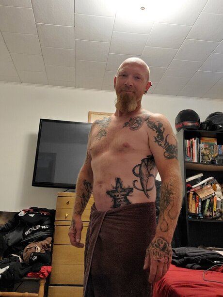 Infiniti 1 nudes pornstar photos