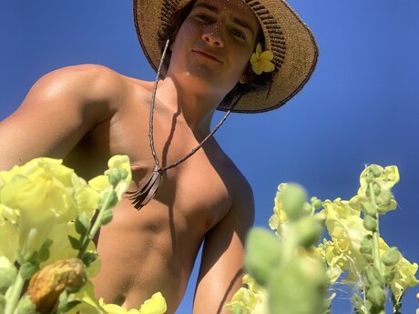 lavender lovely star nude image