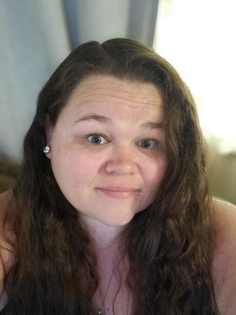 ROSE_ pretty model image