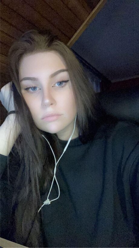 Ivetinka pornstar pretty images