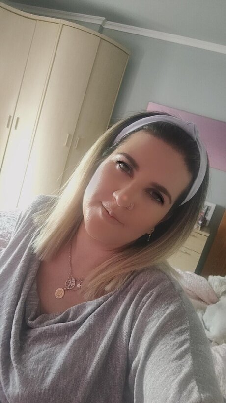 Rubia93 model perfect picture