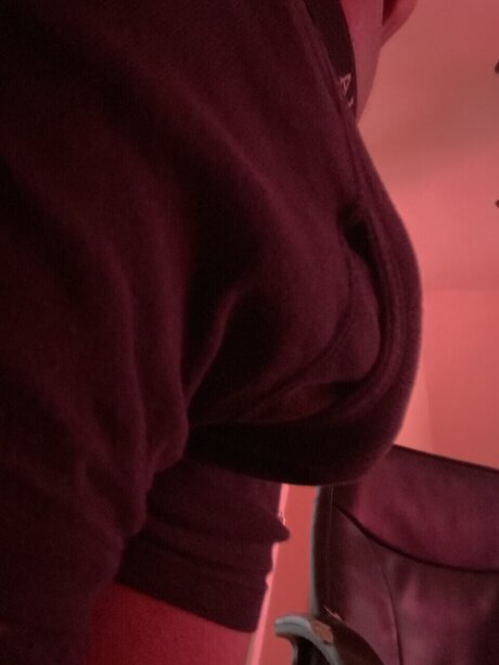 Santana model perfect pics