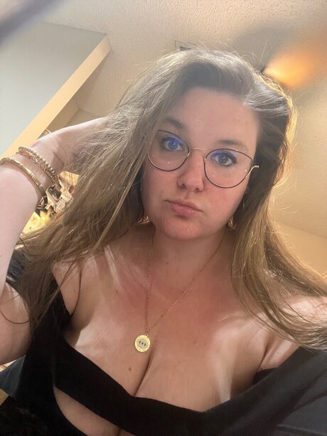 Emily Enchanter porn actress pic